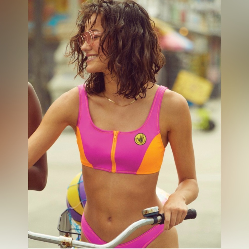 NWT Body Glove 2 piece You Spin me Right Round & Straight Up fits like M